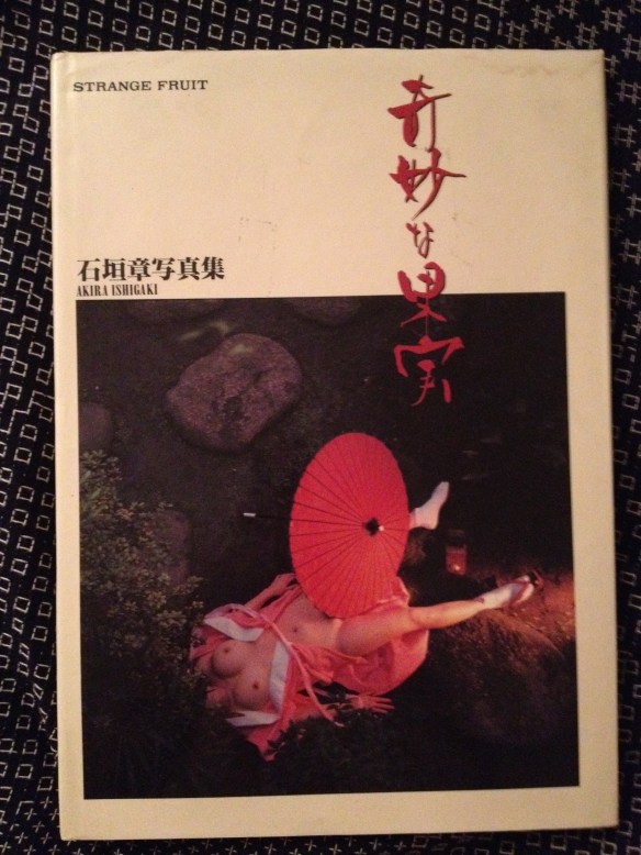 OMslag Strangefruit 2